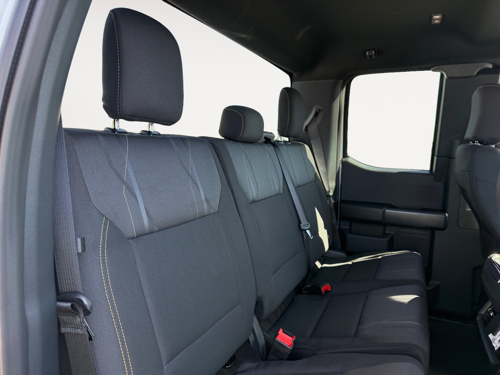 2025 Ford F-150 STX photo 17