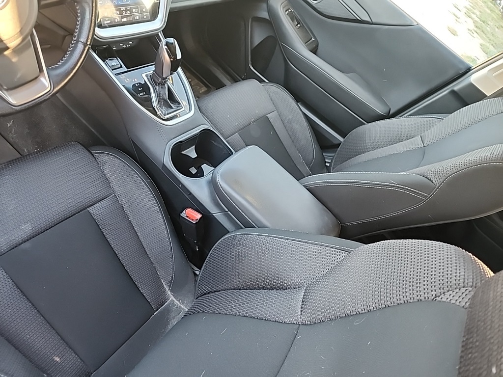 2021 Subaru Outback Premium photo 8