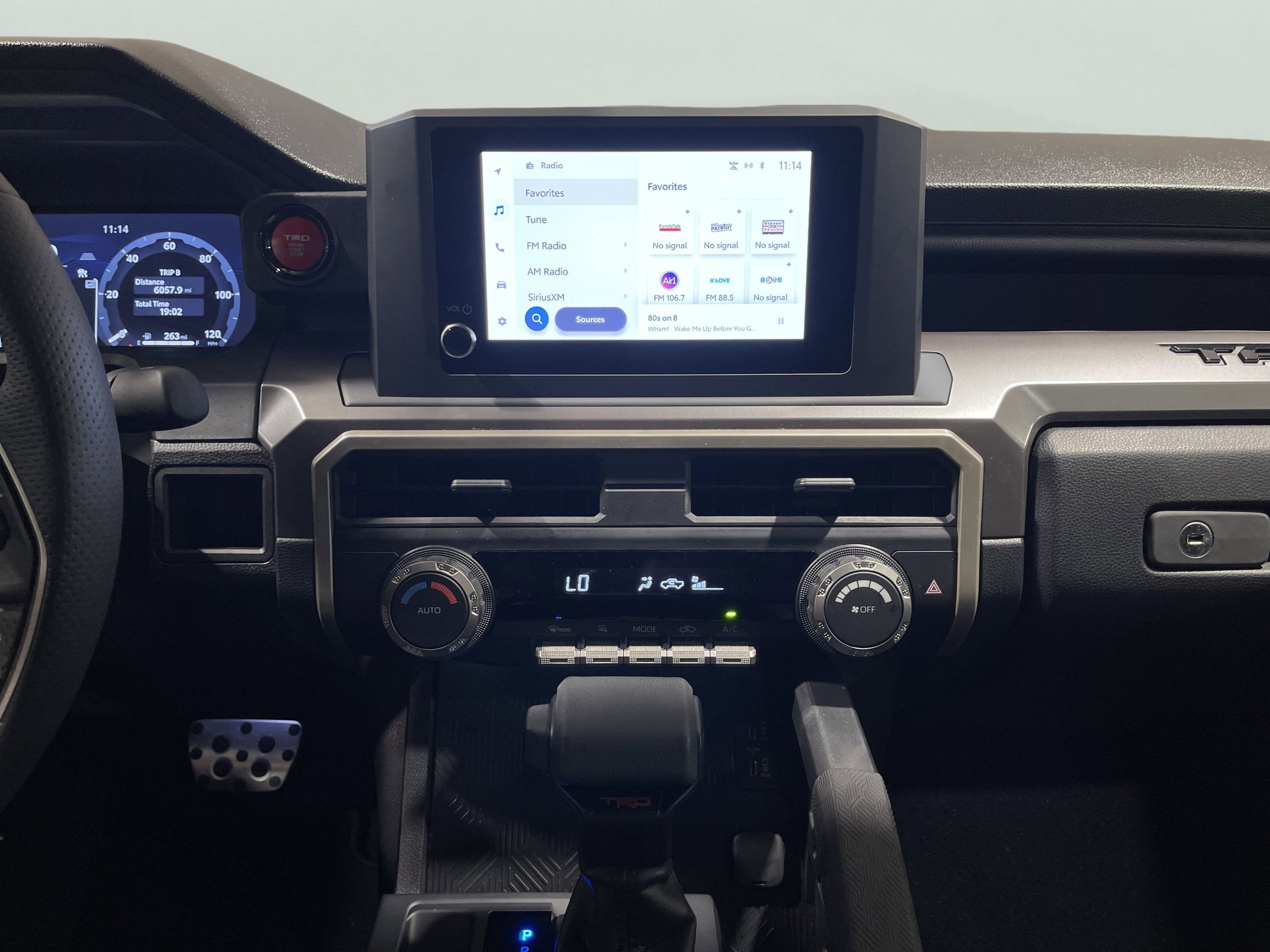 2024 Toyota Tacoma TRD Sport photo 22