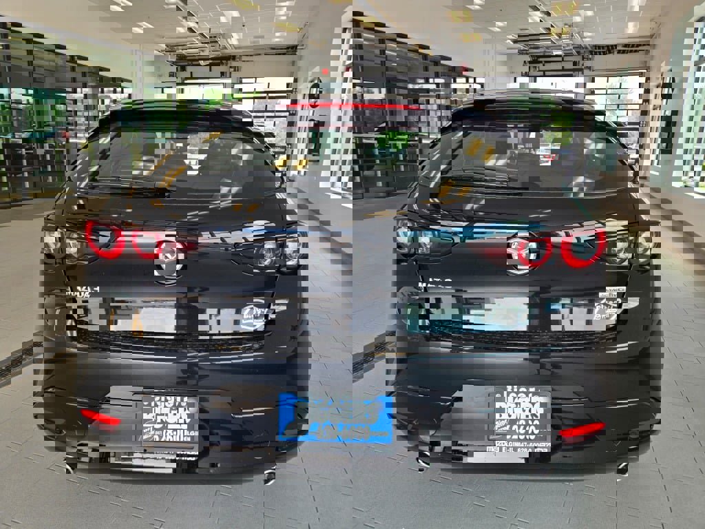 2025 Mazda Mazda3 2.5 Select Sport photo 11