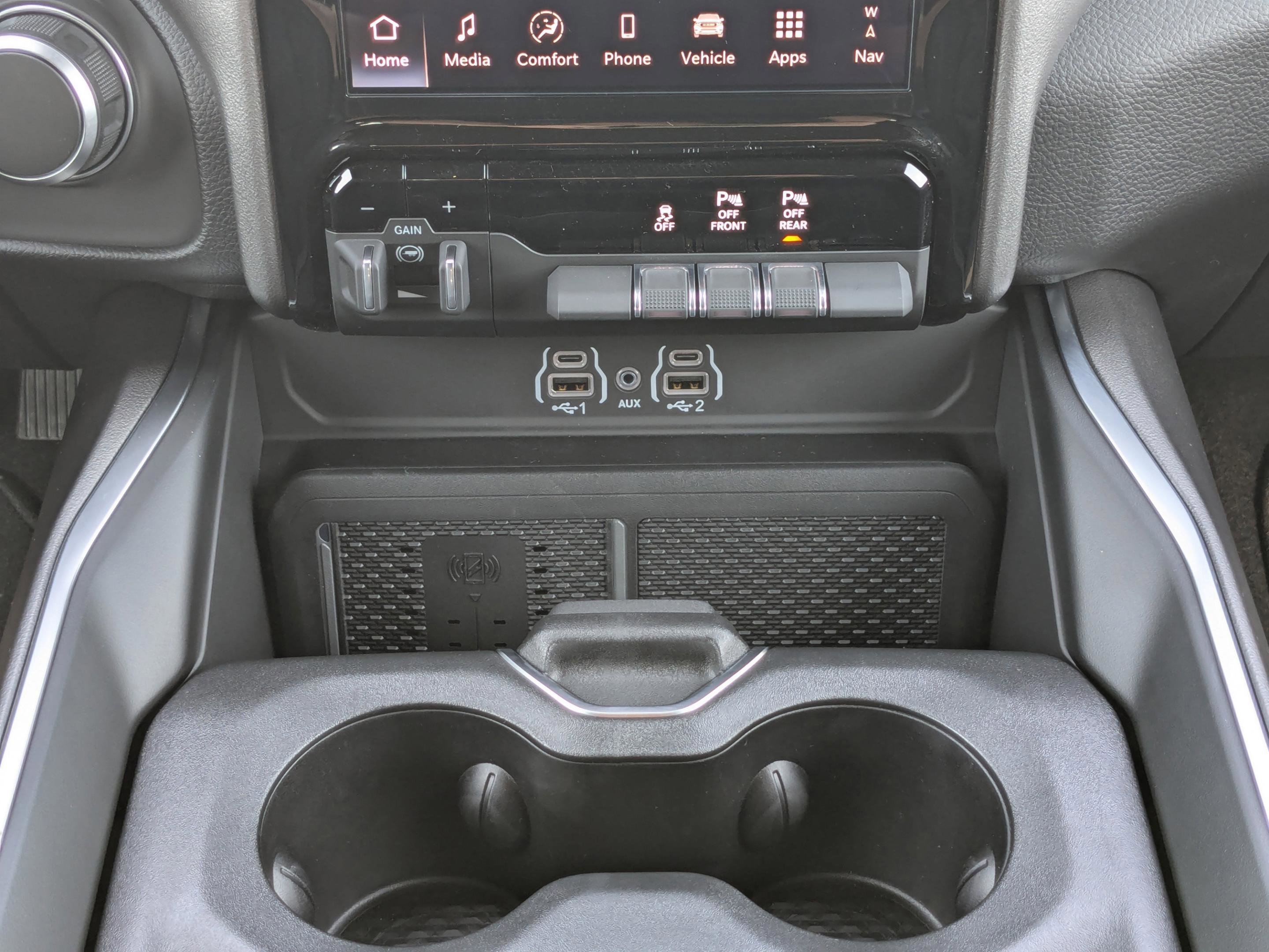 2026 Ram 1500 Big Horn photo 17