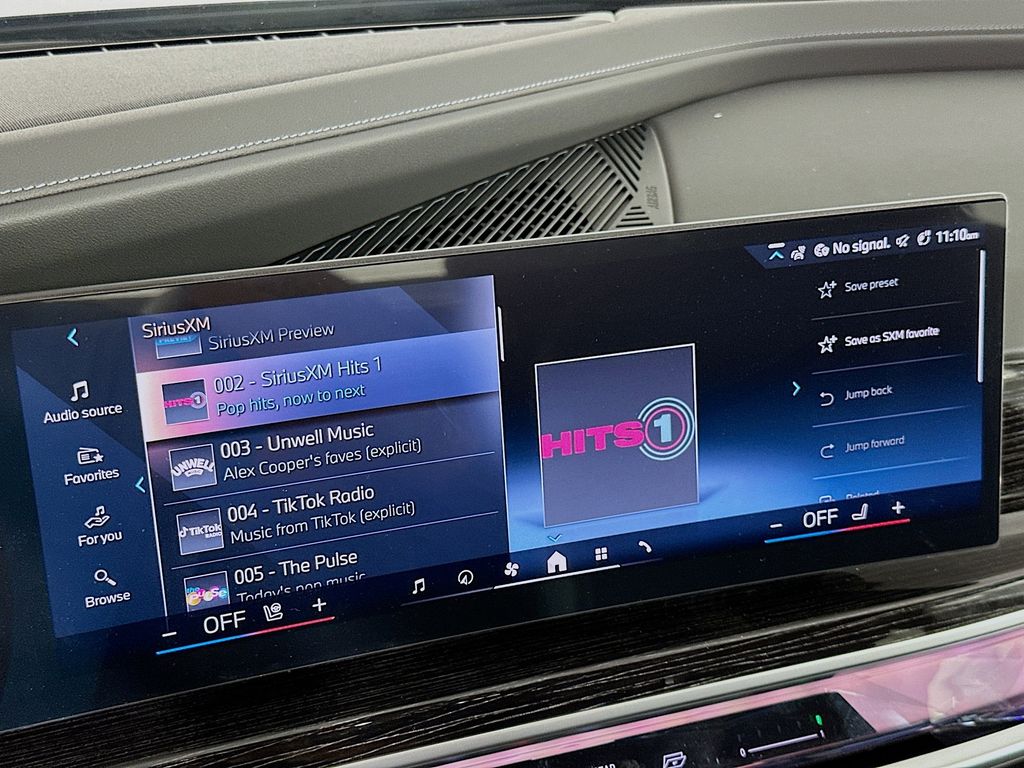 2026 Bmw 750e photo 11