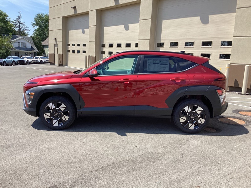 2025 Hyundai Kona SEL photo 3