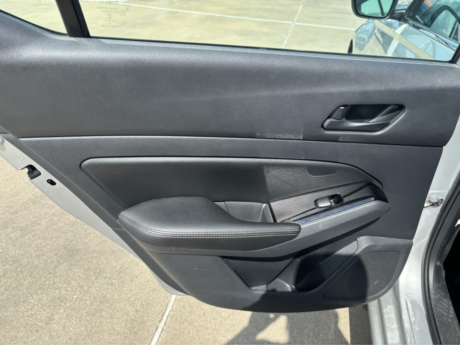 2023 Nissan Altima 2.5 SV photo 8