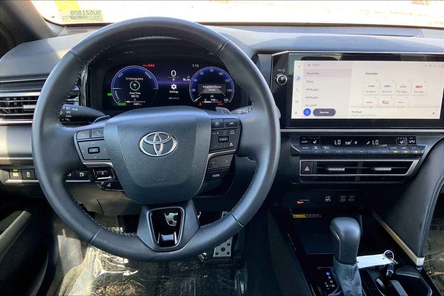 2025 Toyota Camry XSE photo 4
