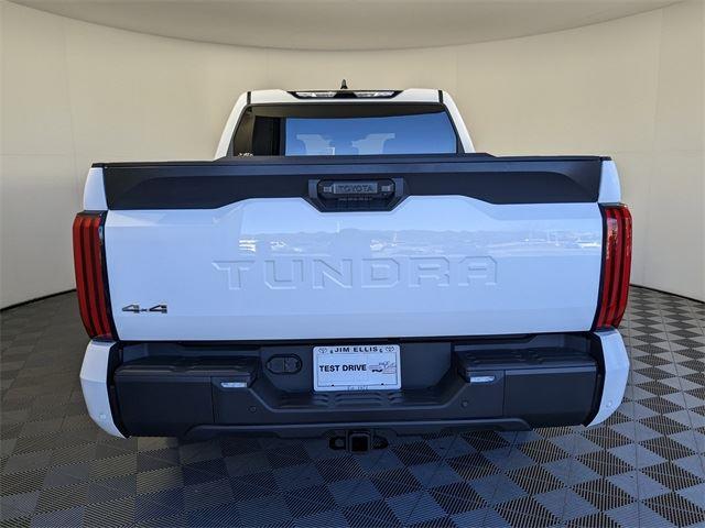 2024 Toyota Tundra SR5 CrewMax photo 24