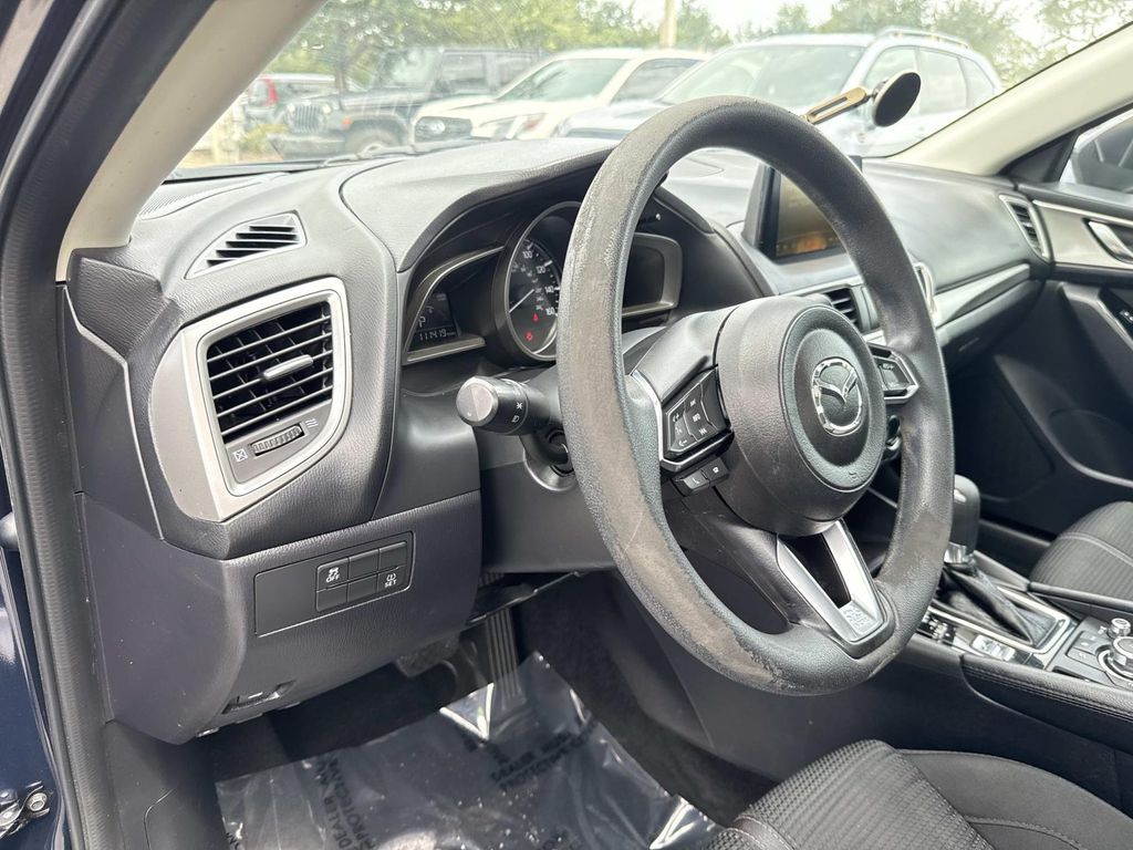 2018 Mazda Mazda3 Sport photo 20
