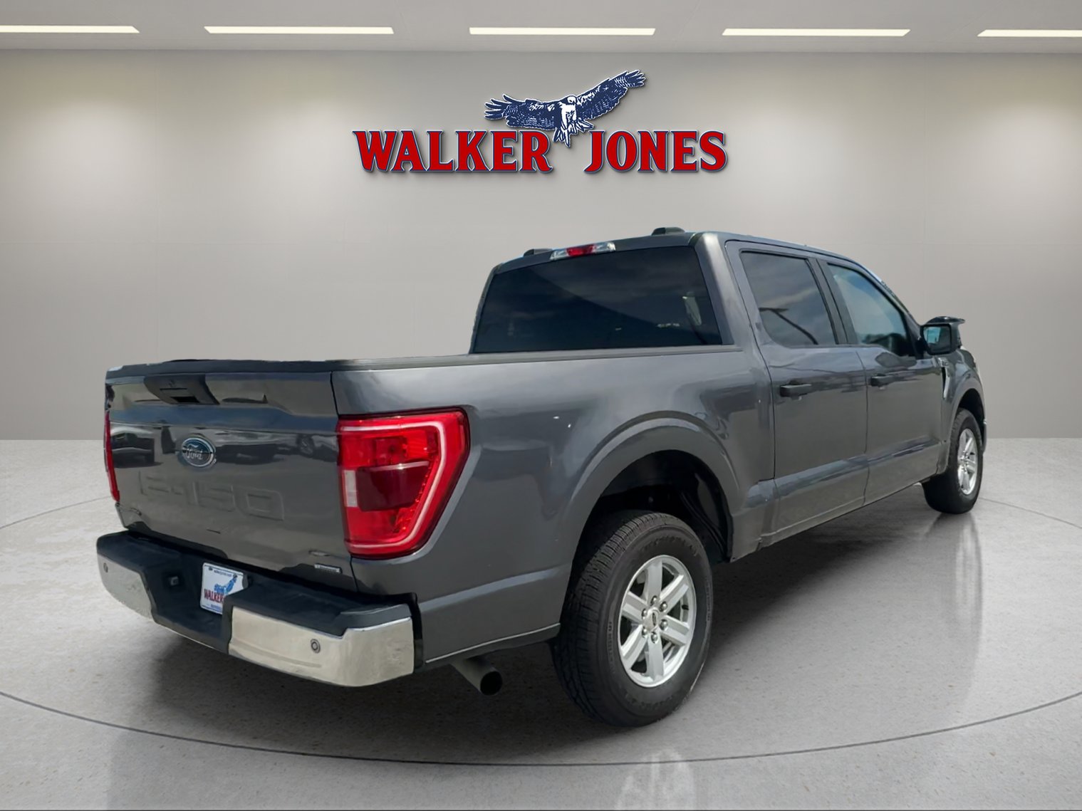 2023 Ford F-150 XLT photo 5