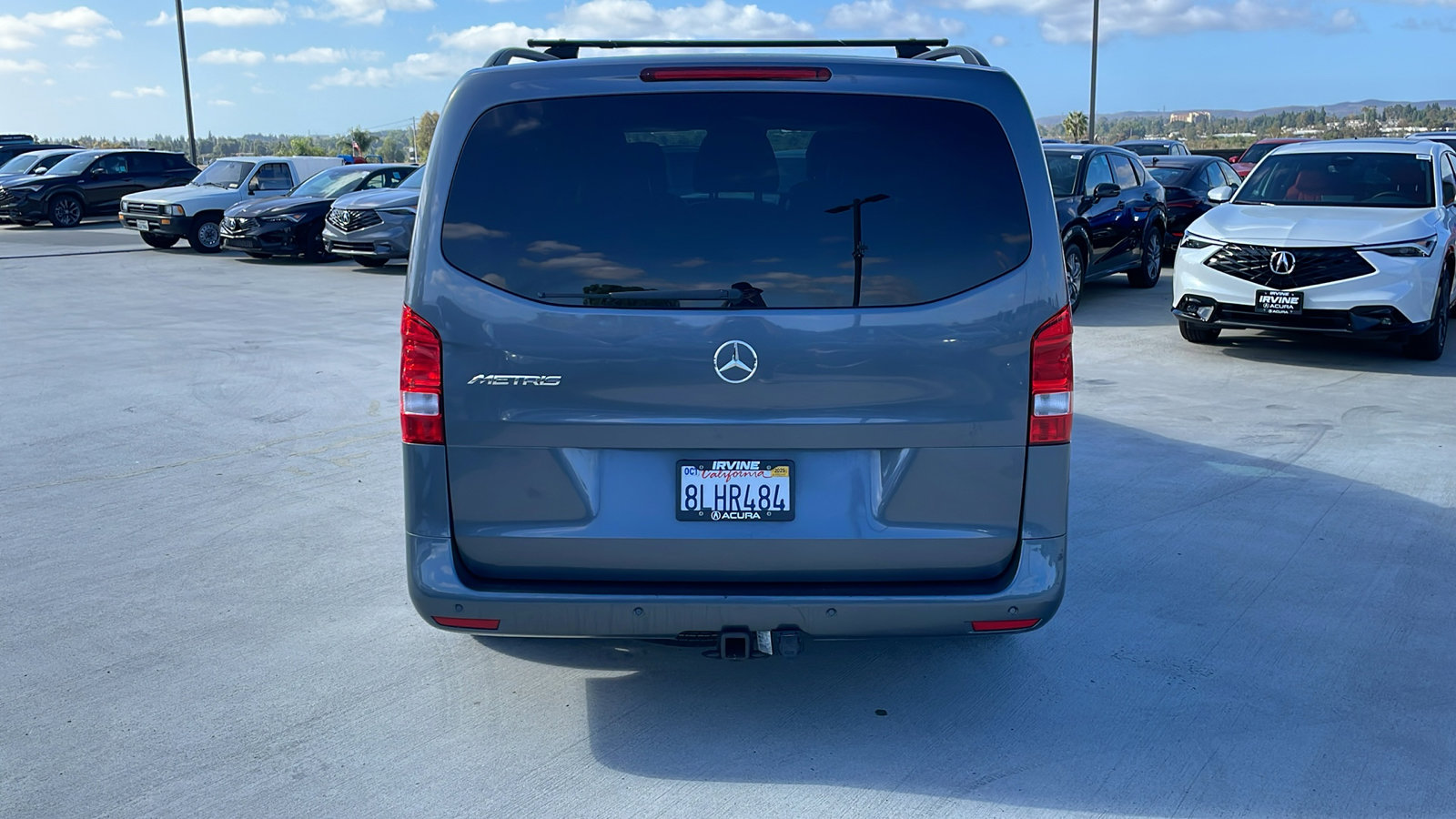 2017 Mercedes Benz Metris Passenger Van photo 4