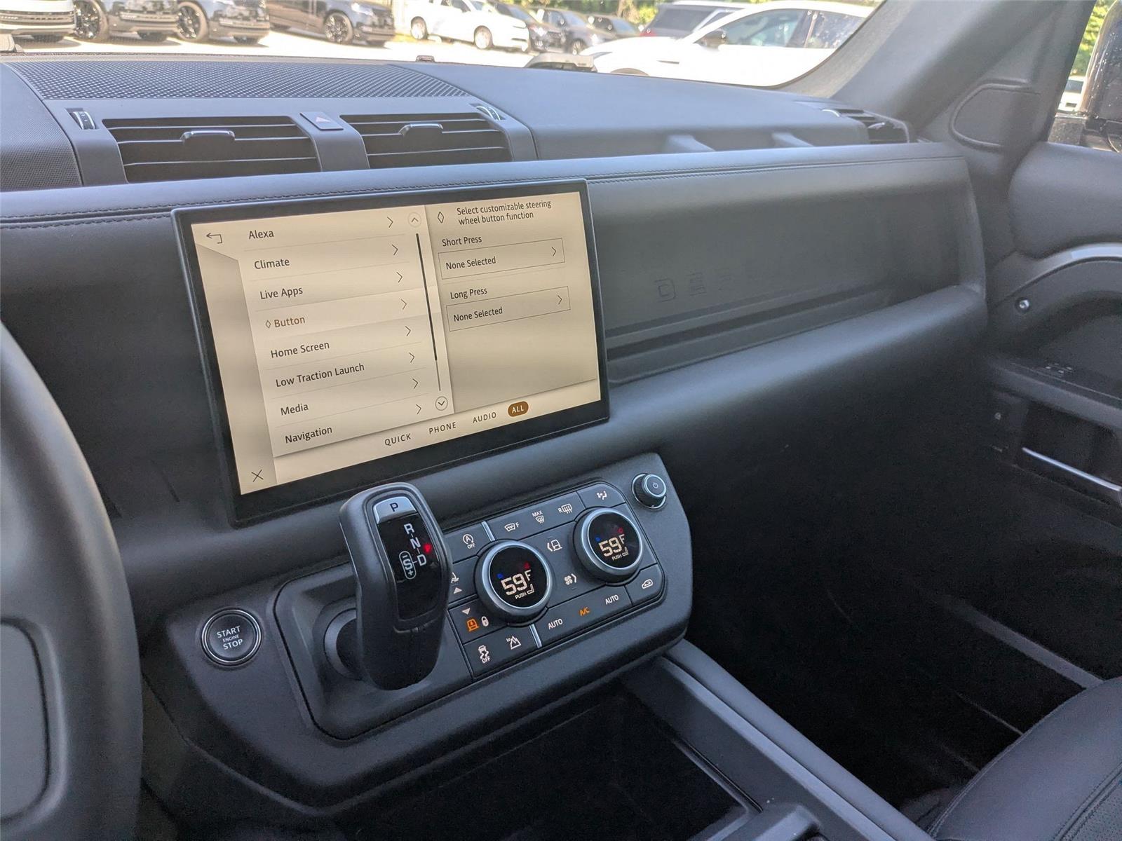 2025 Land Rover Defender S photo 9