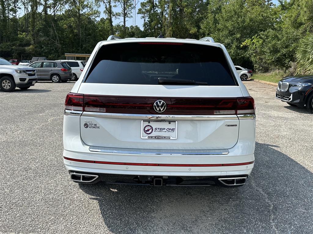 2026 Volkswagen Atlas SEL Premium R-Line photo 4