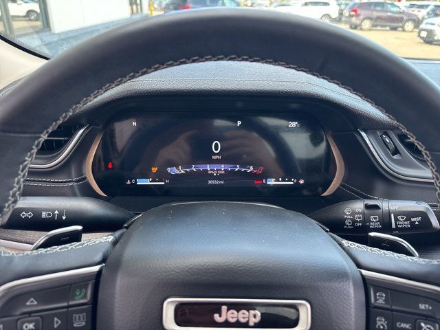 2022 Jeep Grand Cherokee Limited photo 12