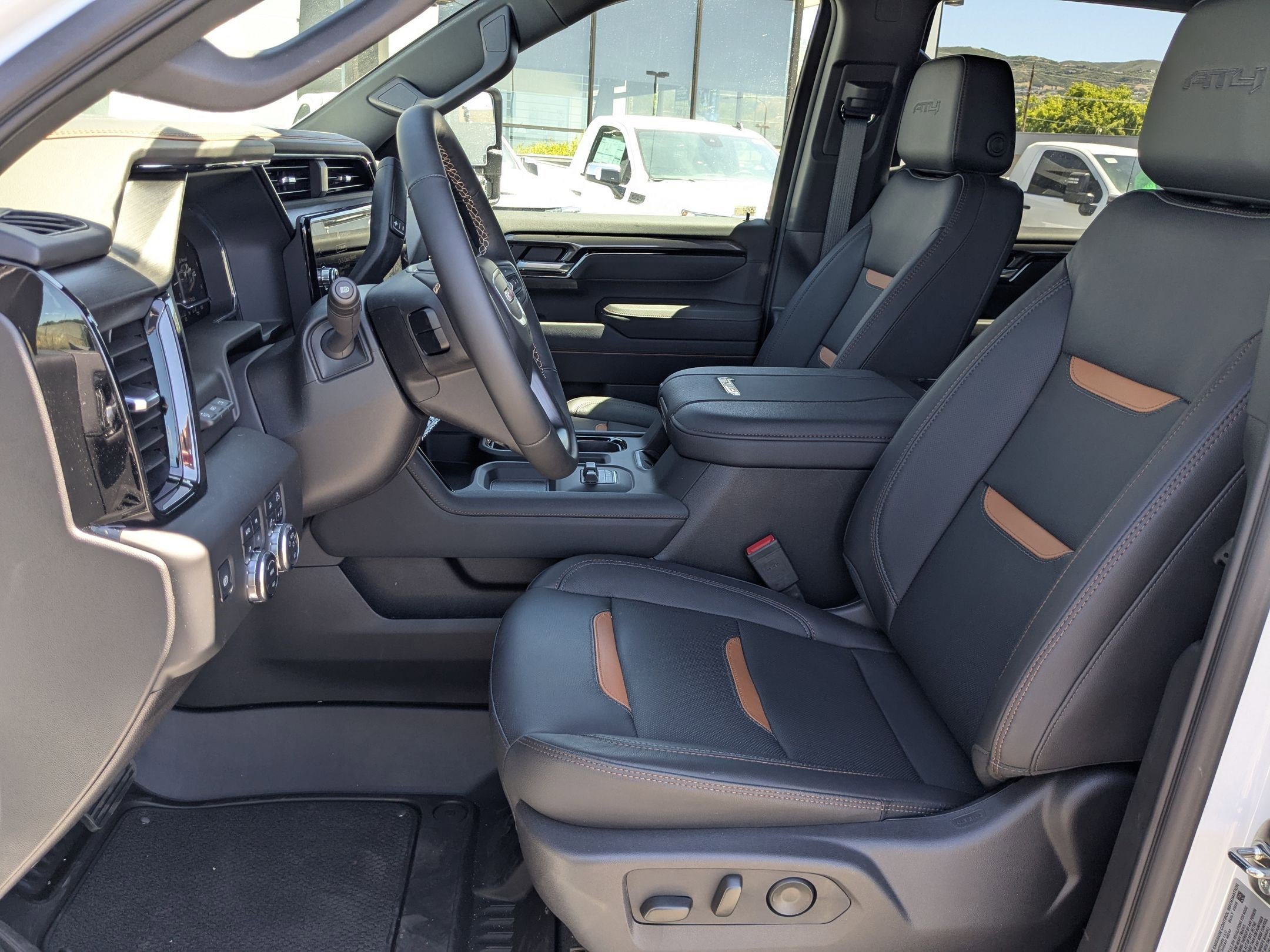 2025 Gmc Sierra 3500 HD AT4 photo 12
