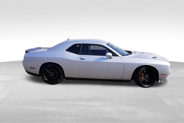 2022 Dodge Challenger GT Plus photo 3