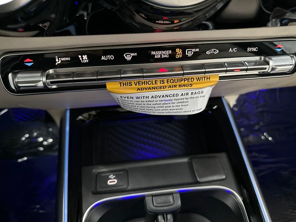 2025 Mercedes Benz GLA 250 photo 34