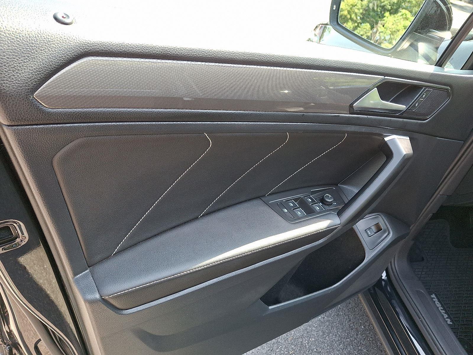 2022 Volkswagen Tiguan SE photo 11