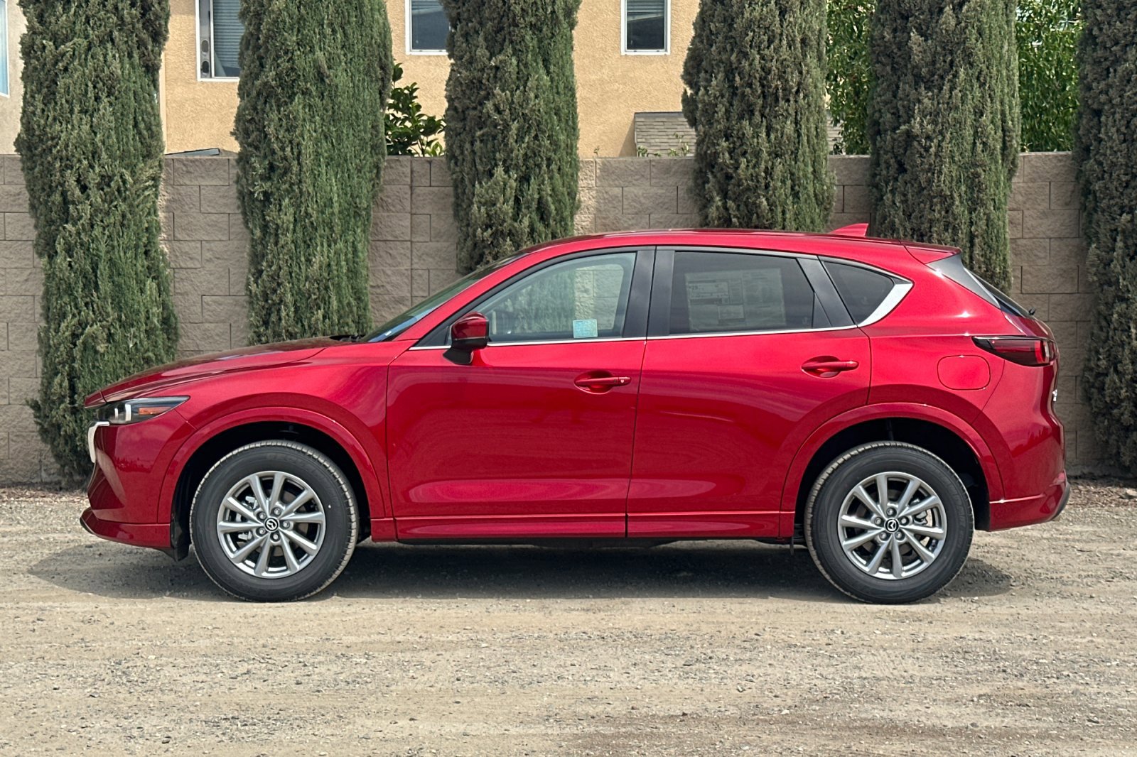2025 Mazda CX-5 2.5 S Preferred photo 4