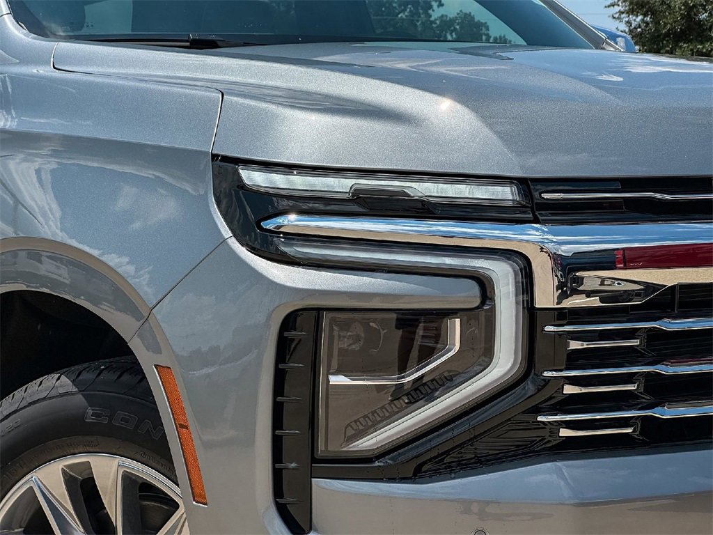 2025 Chevrolet Tahoe Premier photo 4