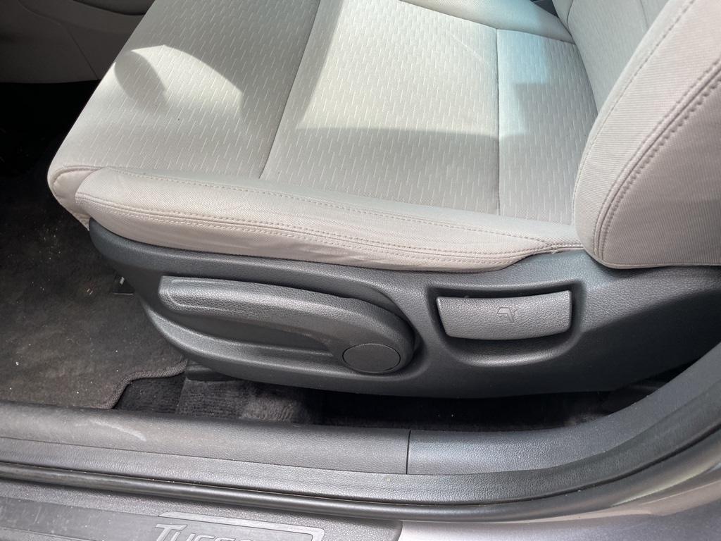 2020 Hyundai Tucson SE photo 5