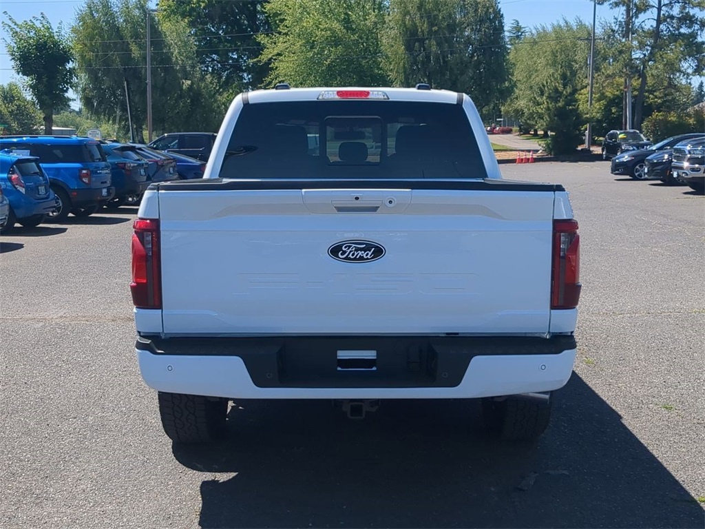 2025 Ford F-150 XLT photo 4
