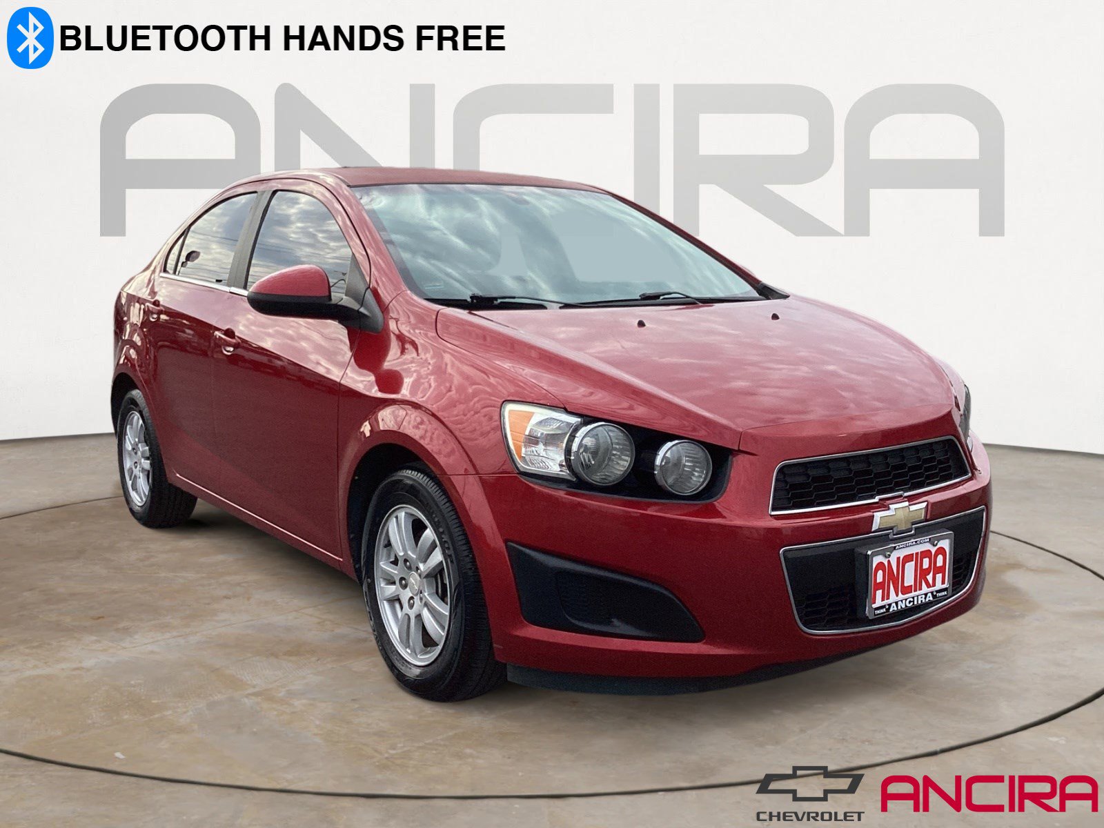 2016 Chevrolet Sonic LT's photo