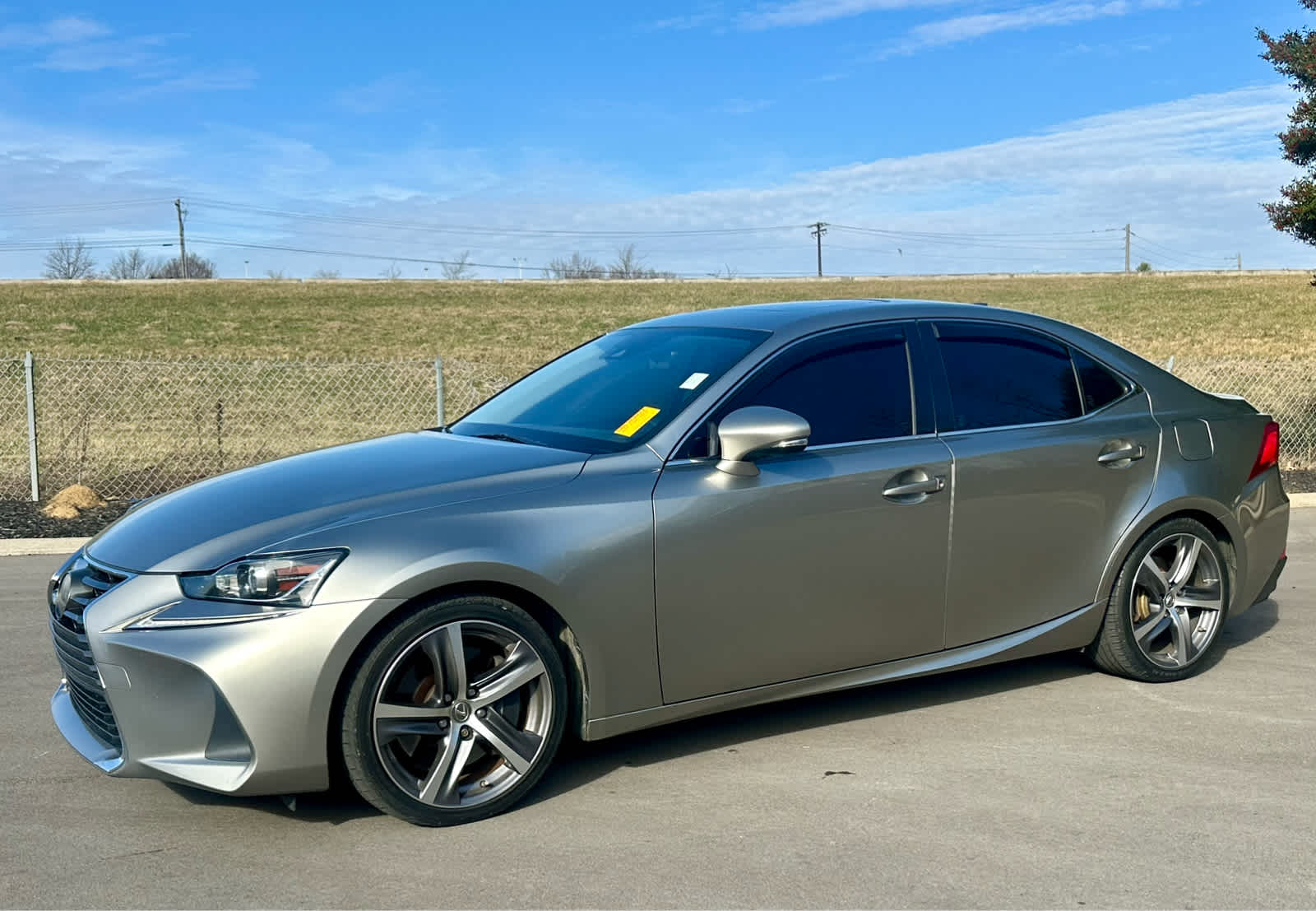 2018 Lexus IS 300's photo