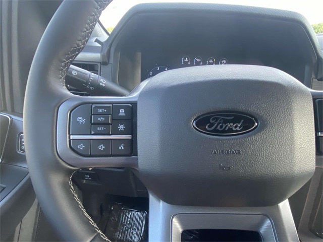 2025 Ford F-150 XLT photo 14