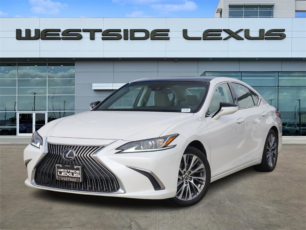 2020 Lexus ES 350's photo