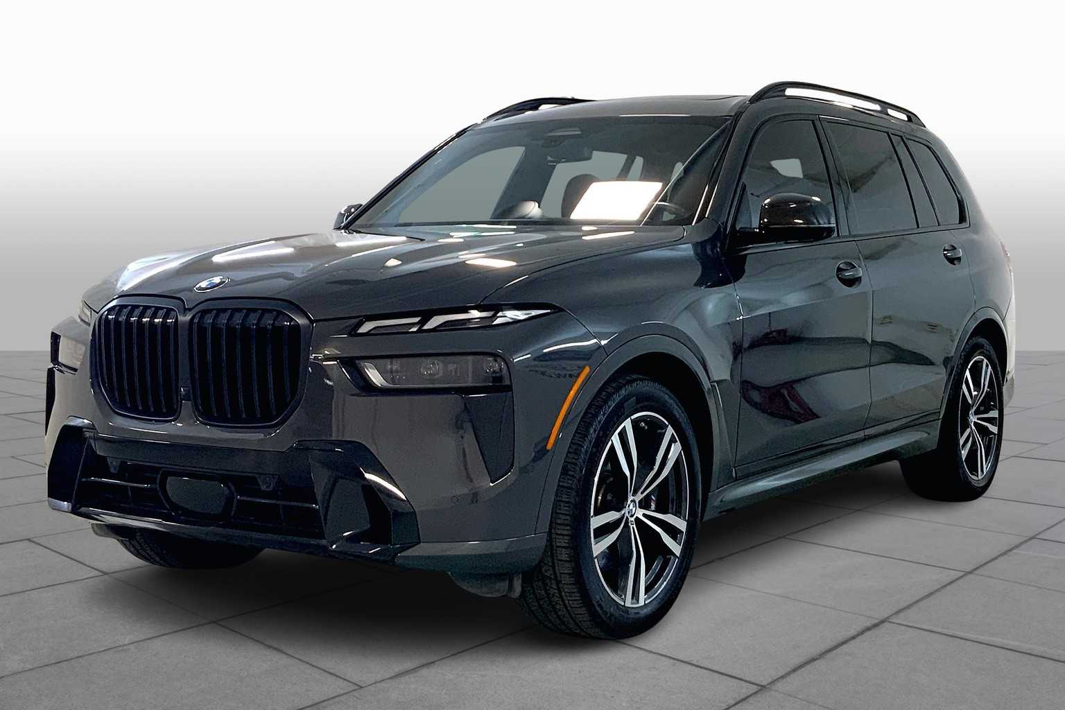 Used 2024 BMW X7 40i with VIN 5UX23EM05R9S61817 for sale in Kansas City
