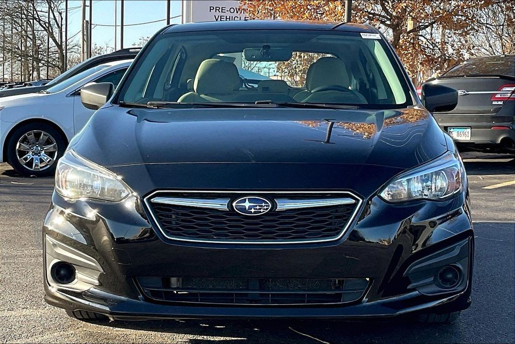 2018 Subaru Impreza 2.0i photo 2