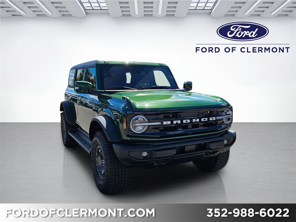 2025 Ford Bronco 4-Door Outer Banks's photo