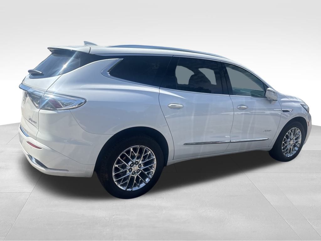 2023 Buick Enclave Avenir photo 15