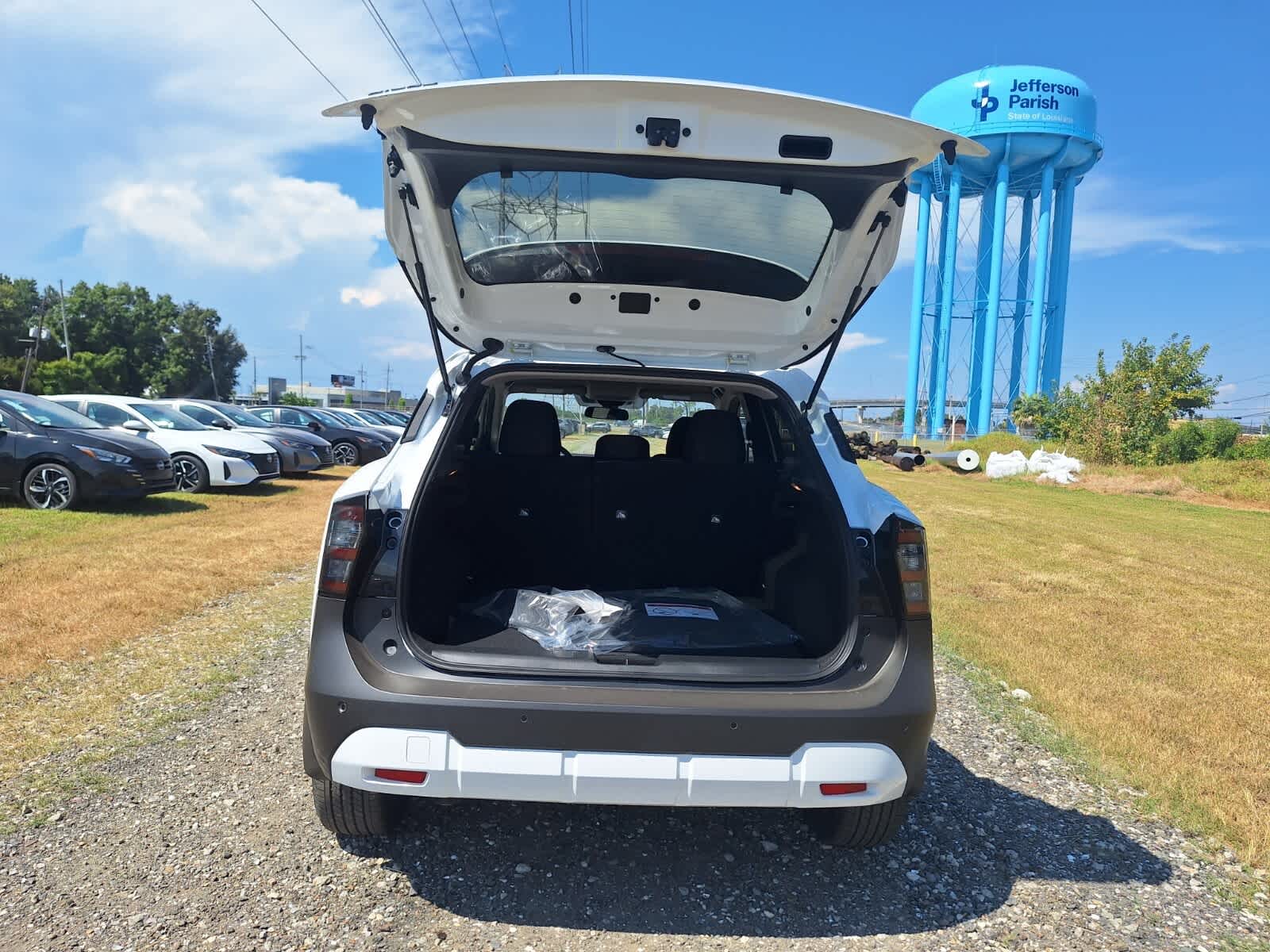 2026 Nissan Kicks SV photo 24