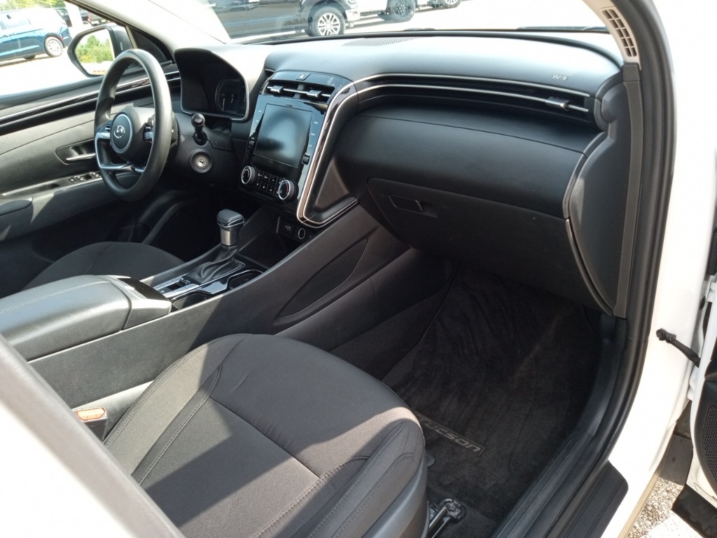 2023 Hyundai Tucson SE photo 22