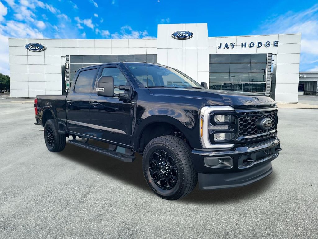 2026 Ford F-250 Super Duty XLT's photo