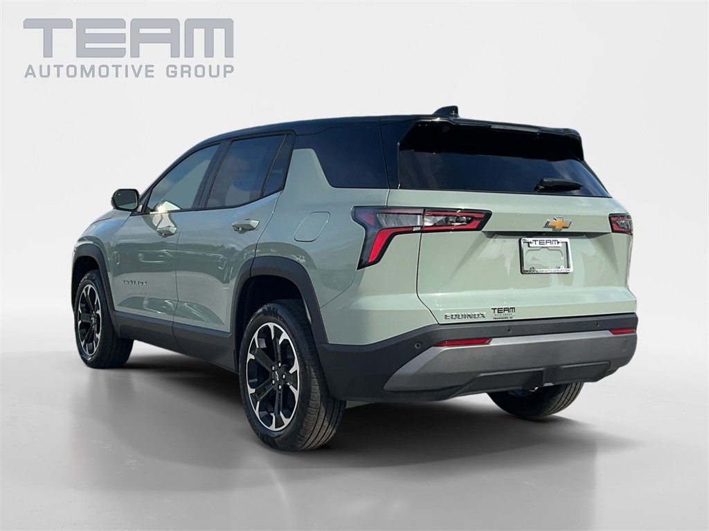 2026 Chevrolet Equinox LT photo 5