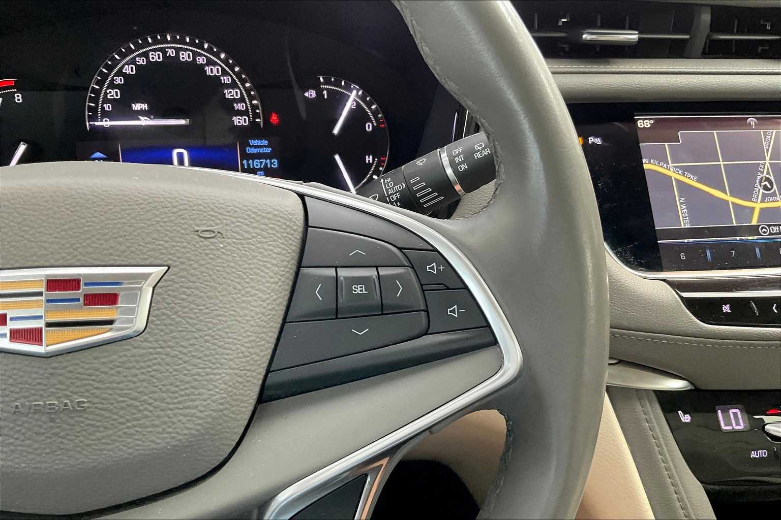 2017 Cadillac XT5 Luxury photo 22