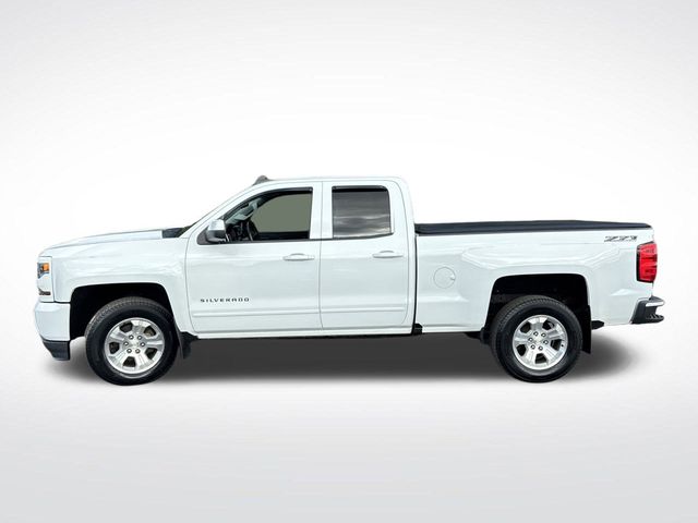 2017 Chevrolet Silverado 1500 LT photo 11