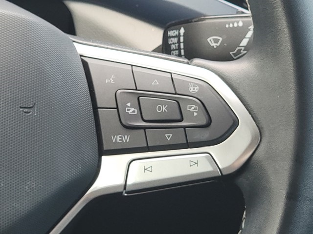 2022 Volkswagen Taos SE photo 22