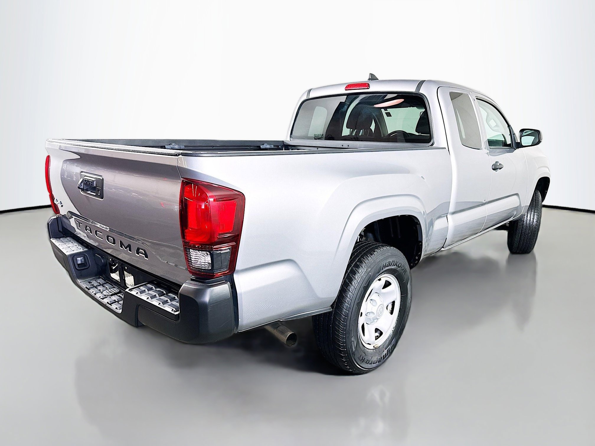 2019 Toyota Tacoma SR 4x4 photo 7