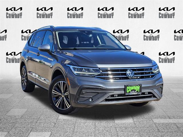 2024 Volkswagen Tiguan Wolfsburg Edition's photo