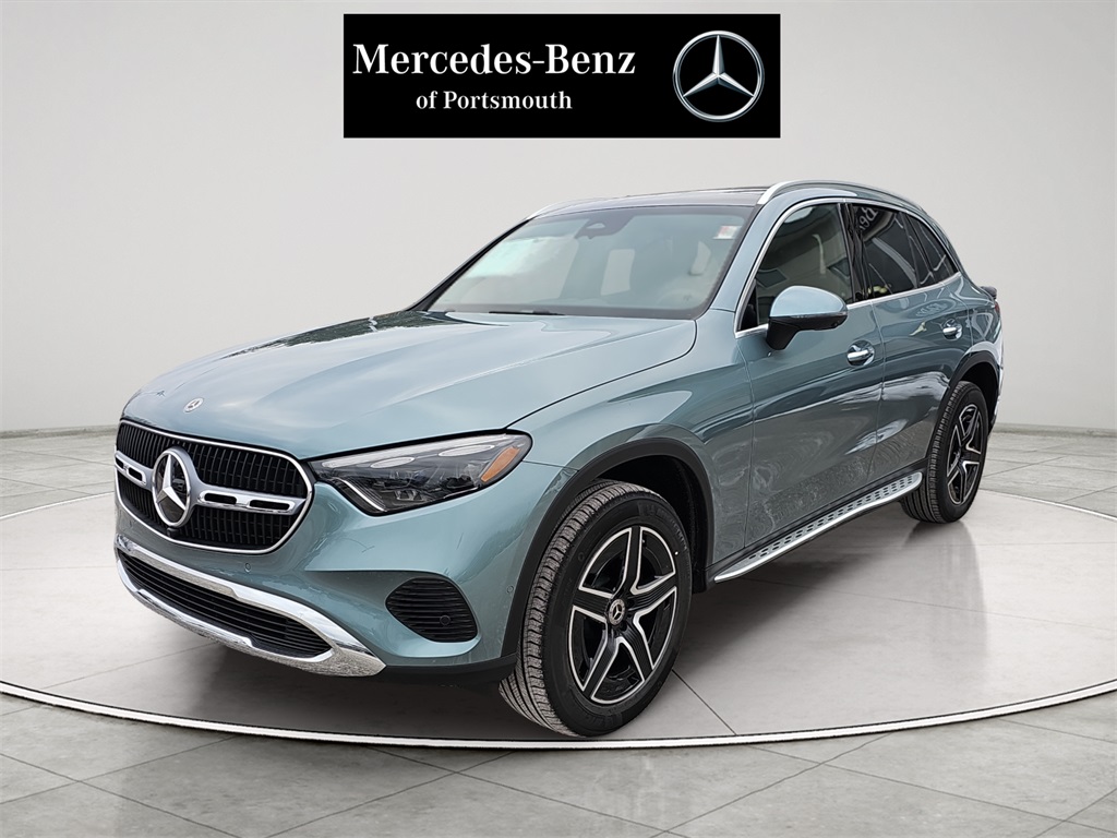 2026 Mercedes-Benz GLC Base's photo