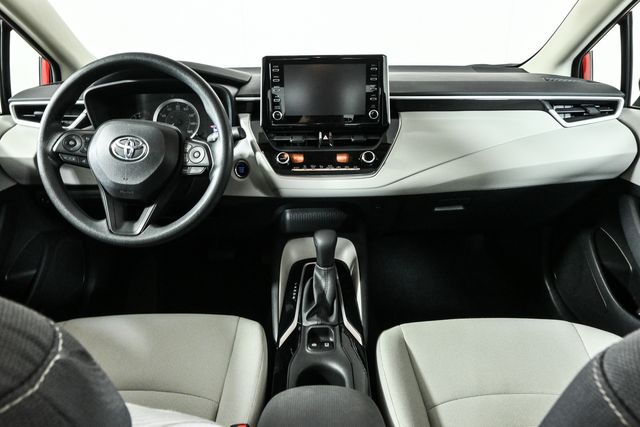 2020 Toyota Corolla LE Premium photo 16