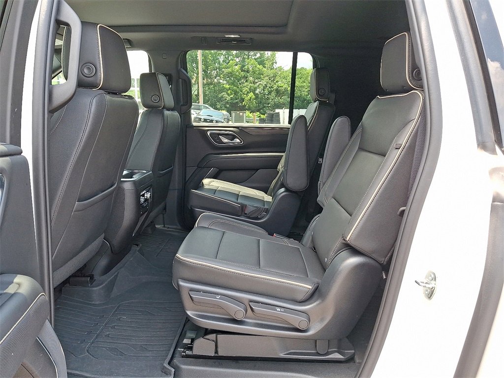 2023 Gmc Yukon XL SLT photo 8