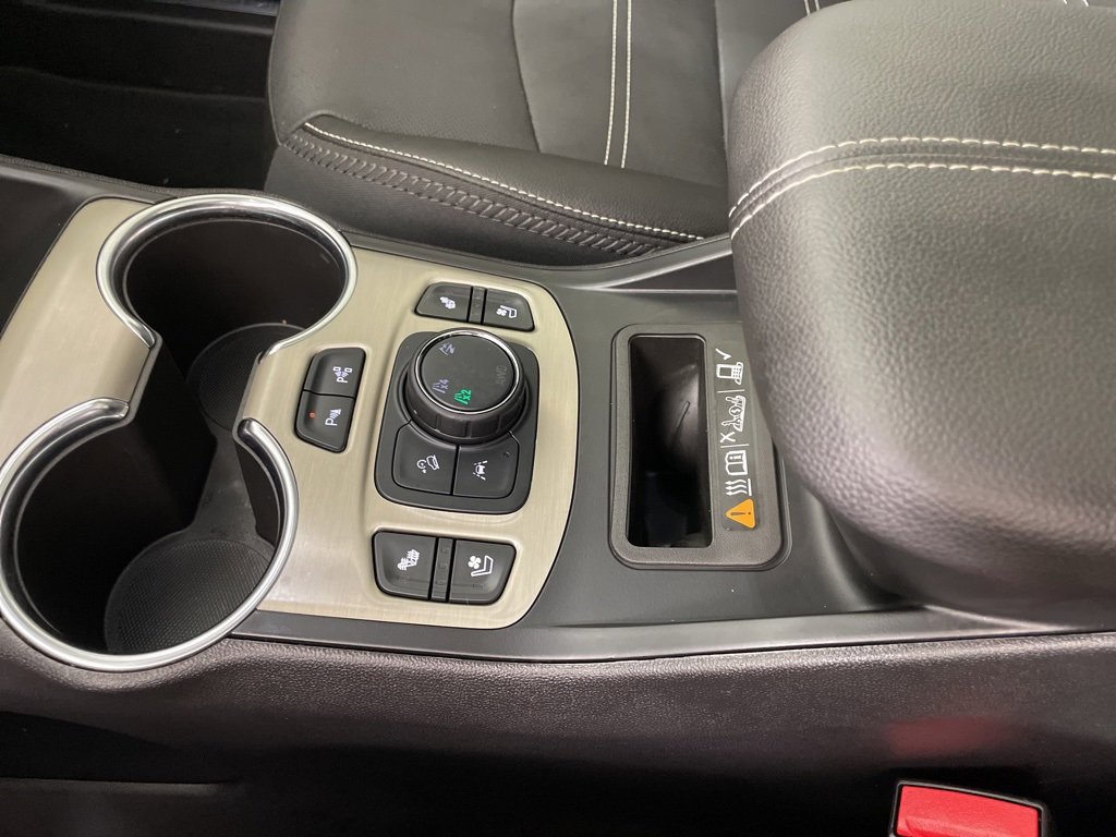 2024 Gmc Terrain Denali photo 30