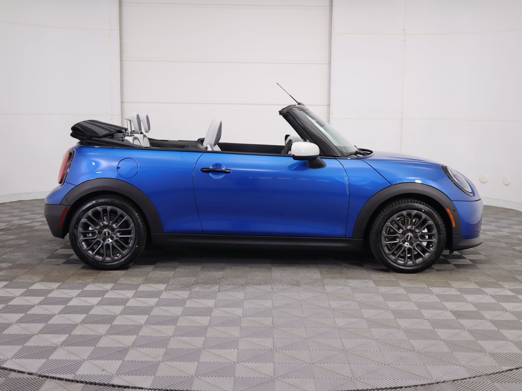2026 Mini Cooper Convertible Signature photo 4