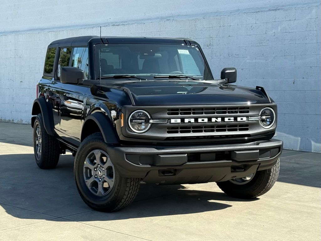2025 Ford Bronco Big Bend photo 2
