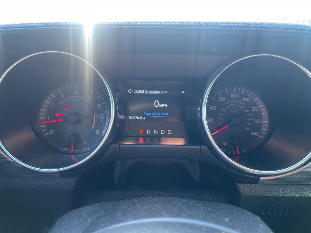 2020 Ford Mustang EcoBoost photo 7