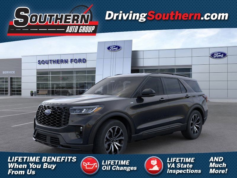 2025 Ford Explorer ST-LINE's photo