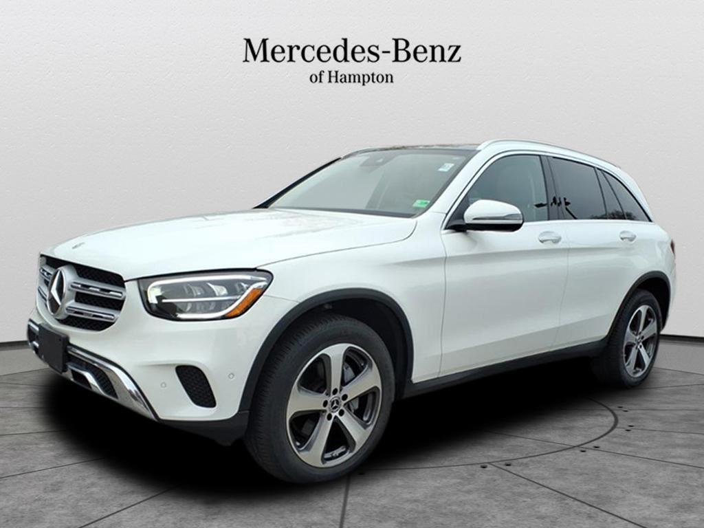 2022 Mercedes-Benz GLC GLC300's photo